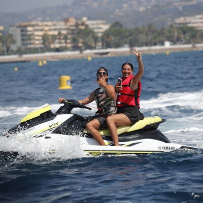 Location Jet Ski avec permis dans la baie de Cannes - Mandelieu 2 heures